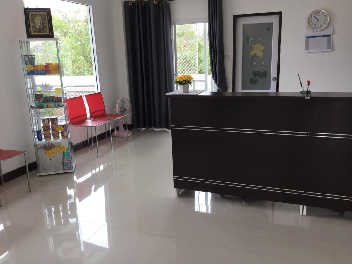 Bankhun Hotel Nakhonratchasima Buitenkant foto