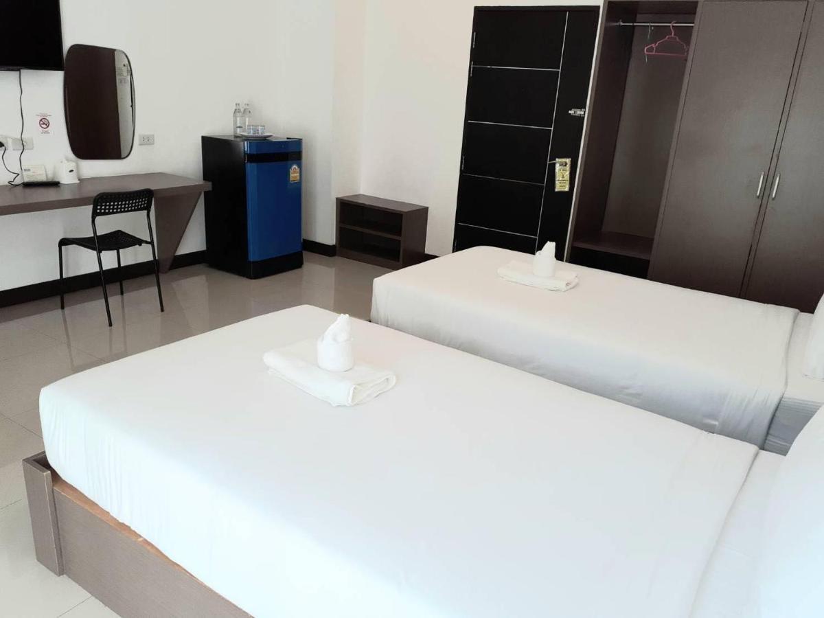 Bankhun Hotel Nakhonratchasima Buitenkant foto