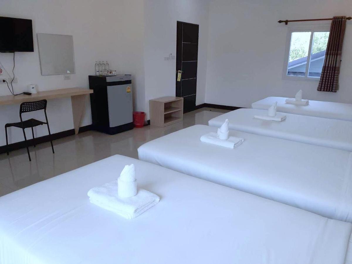 Bankhun Hotel Nakhonratchasima Buitenkant foto