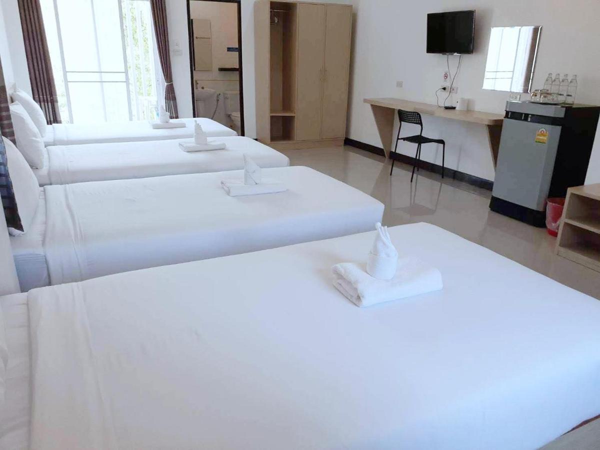 Bankhun Hotel Nakhonratchasima Buitenkant foto